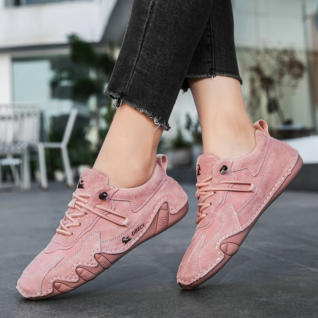 Élise Vintage Soft Suede Sneaker