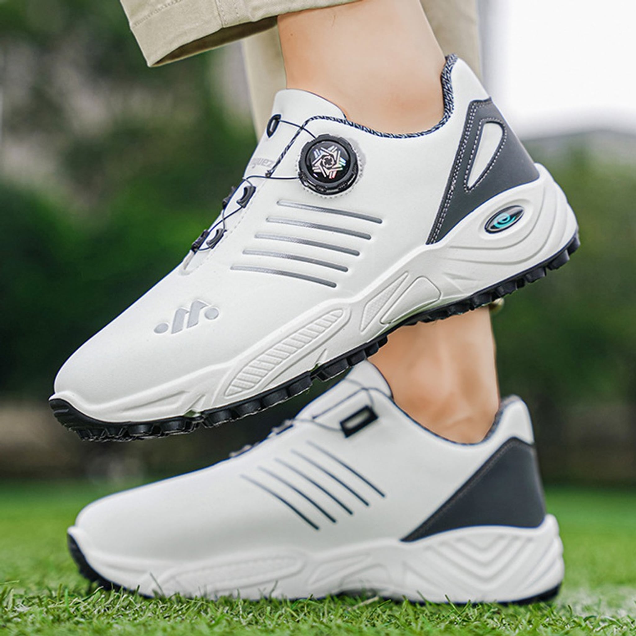 Landstrider Pro-Golf Spike-Free Sneakers