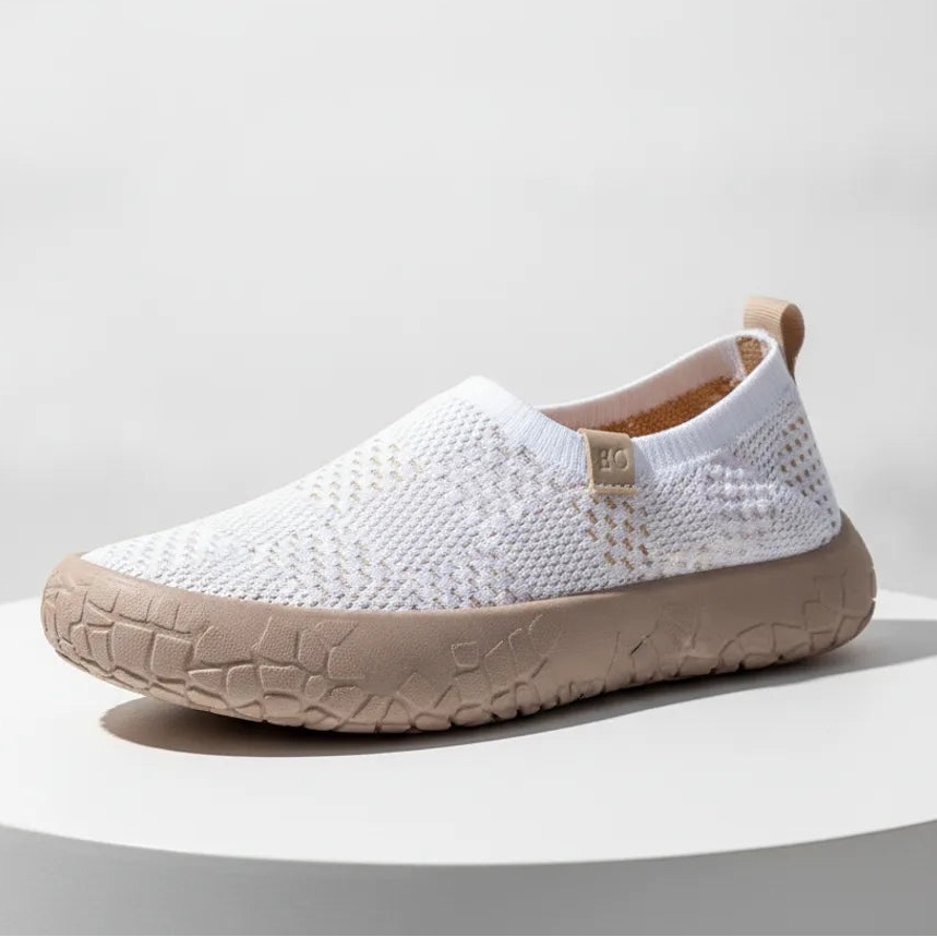 Élise Checkered Knitted All-Day Walking Shoes