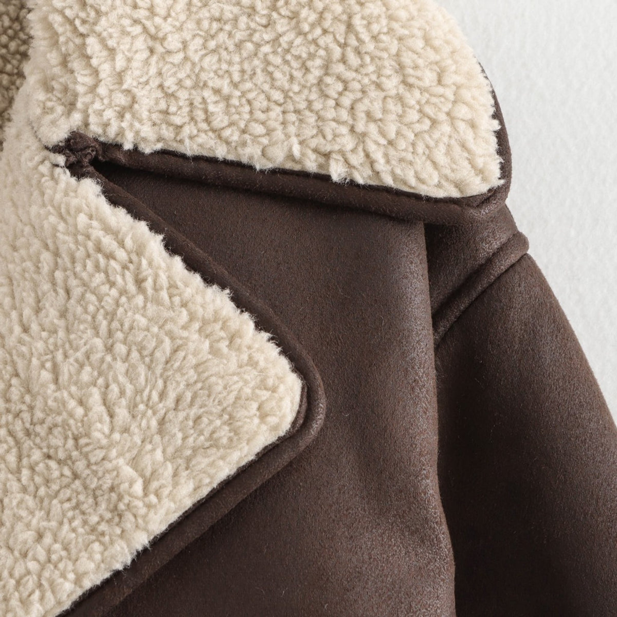 Léa Fall Fur-Lined Chic Jacket