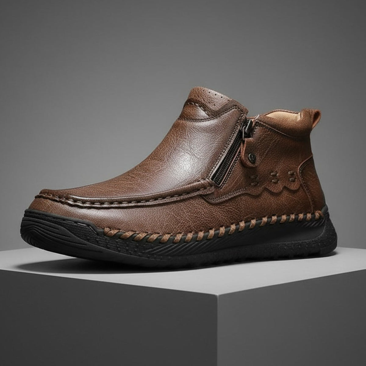 Valor Ridge Moc-Toe Ankle Boot for Men