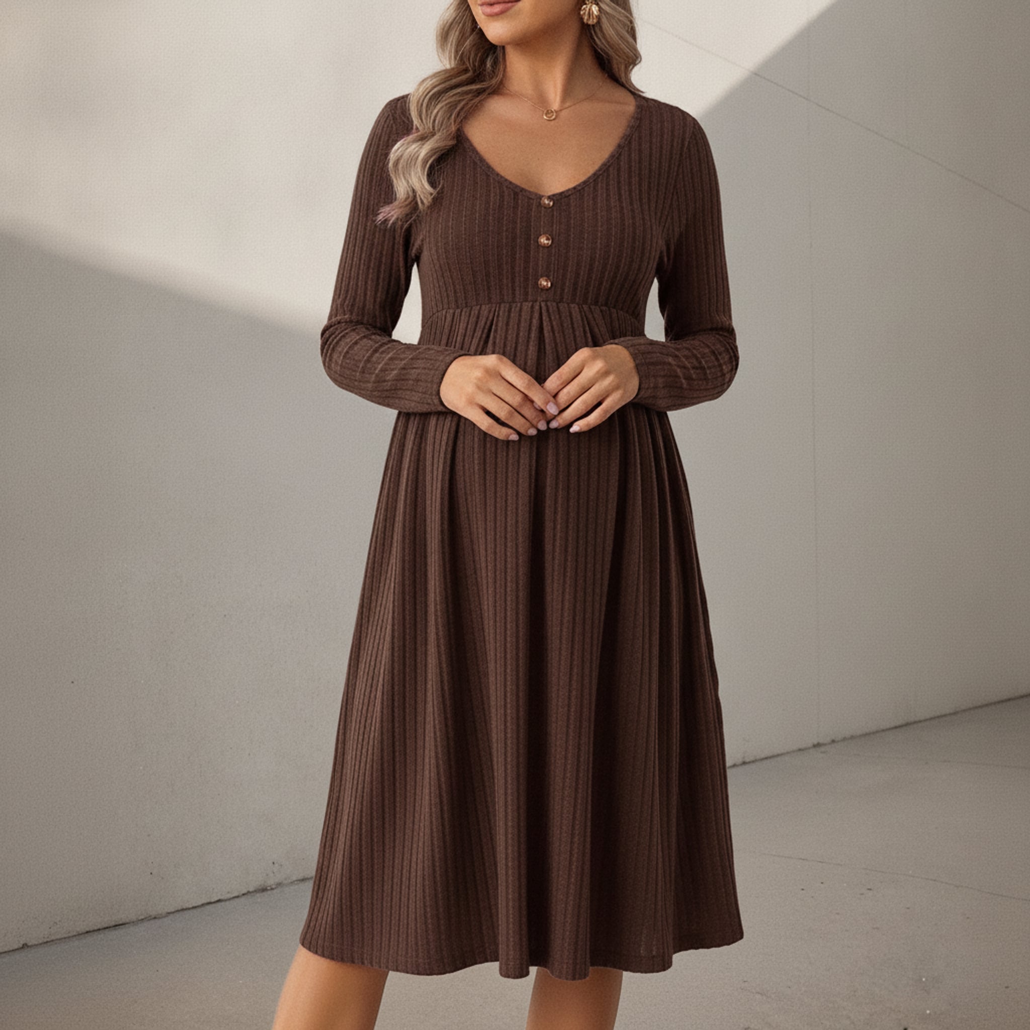 Léa Elegant Maternity V-Neck Soft Knit Dress