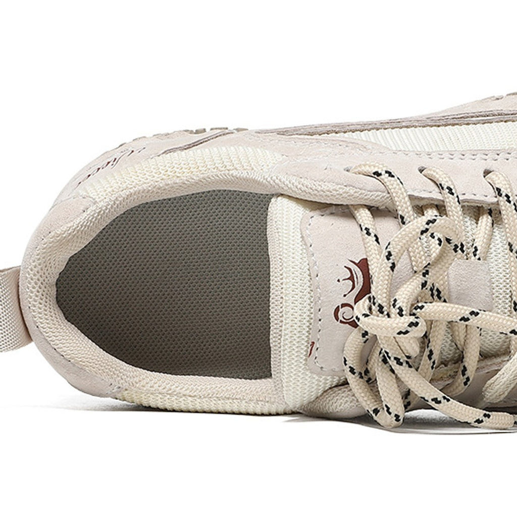 Élise Vintage Rugged Walking Sneakers