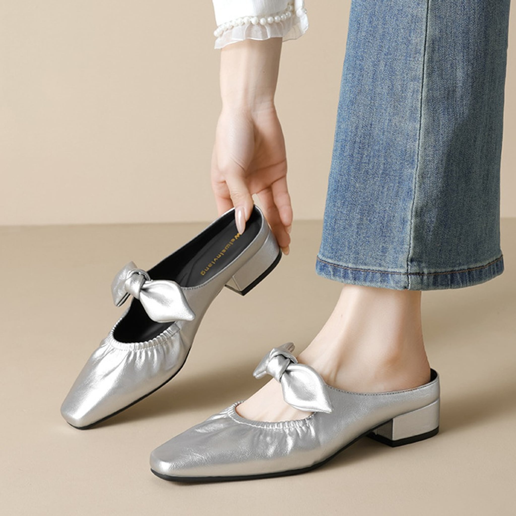 Élise Scrunched Bow Slip-On Mules