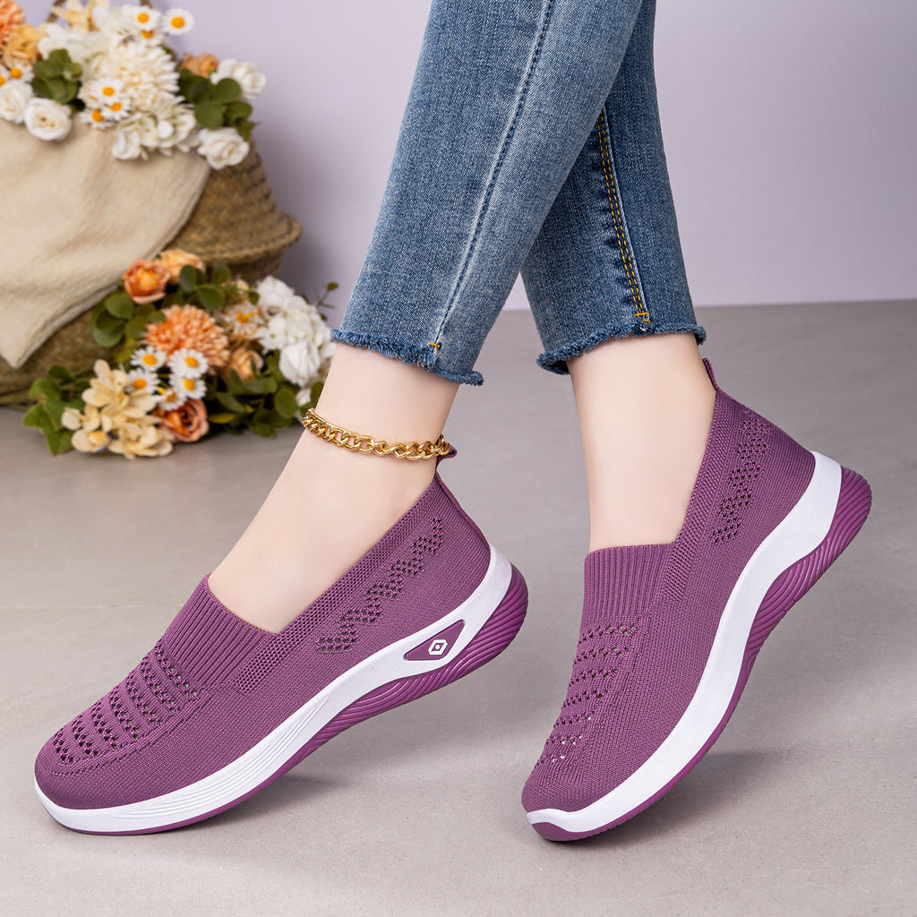 Élise Flyknit Walking Sneakers
