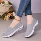 Élise Flyknit Walking Sneakers