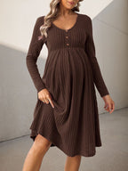 Léa Elegant Maternity V-Neck Soft Knit Dress