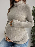 Léa Classic Maternity Ribbed Knit Turtleneck