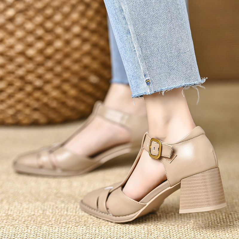 Élise T-Strap Vegan Leather Platform Heel
