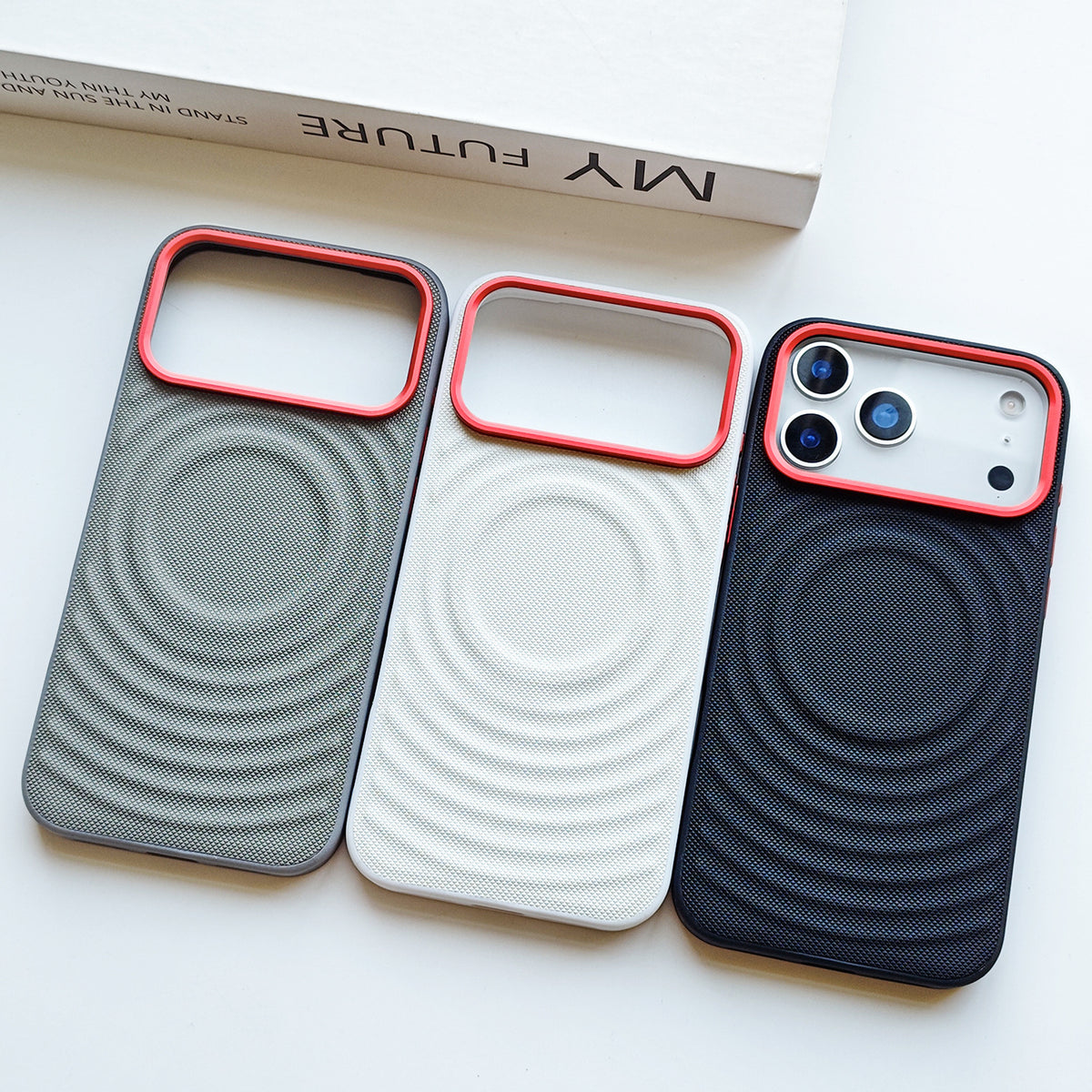 Clifford Pulsing Futura iPhone 18 Pro/ProMax Case