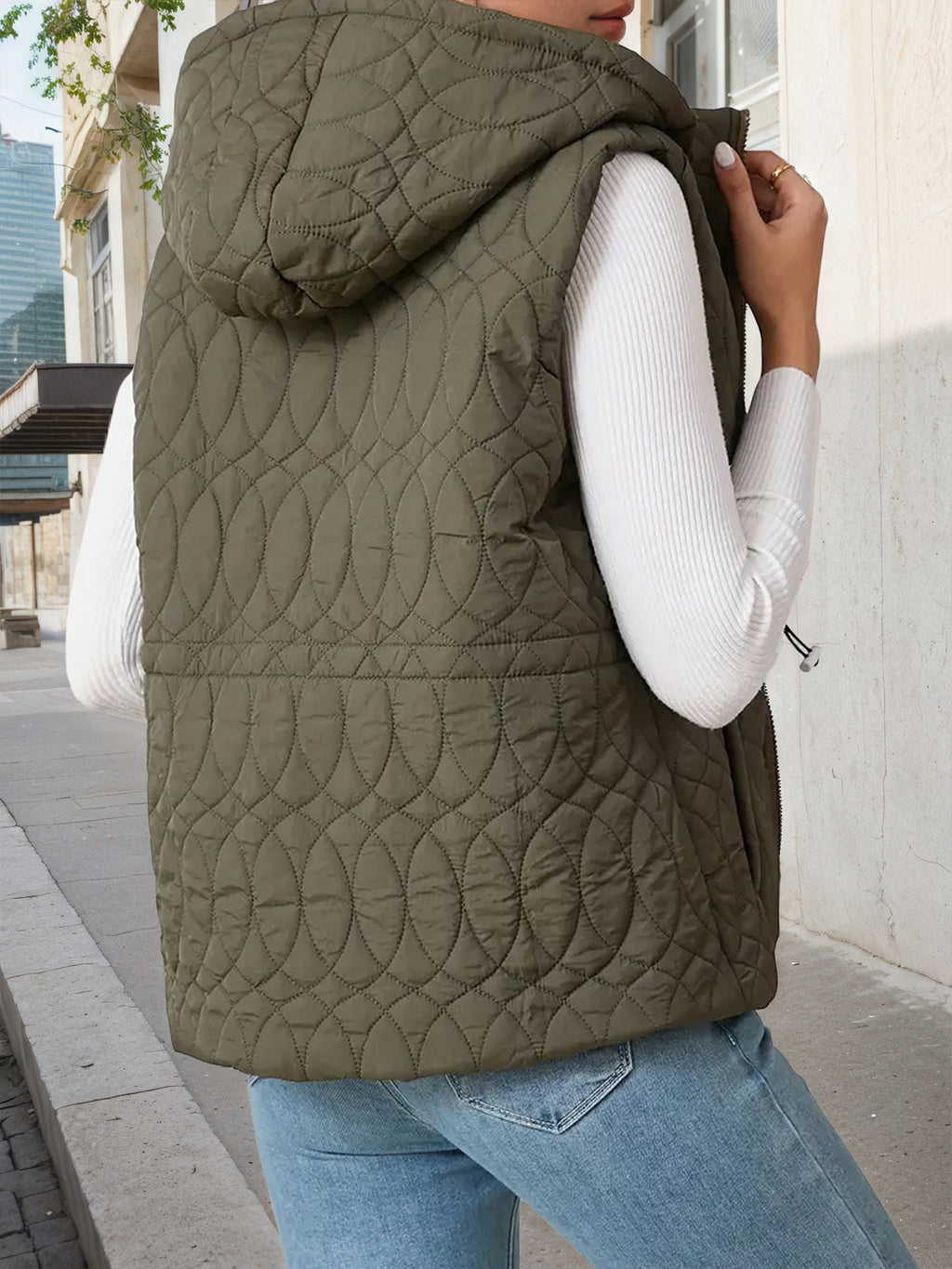 Léa Hooded Quilted Lightweight Vest Jacket