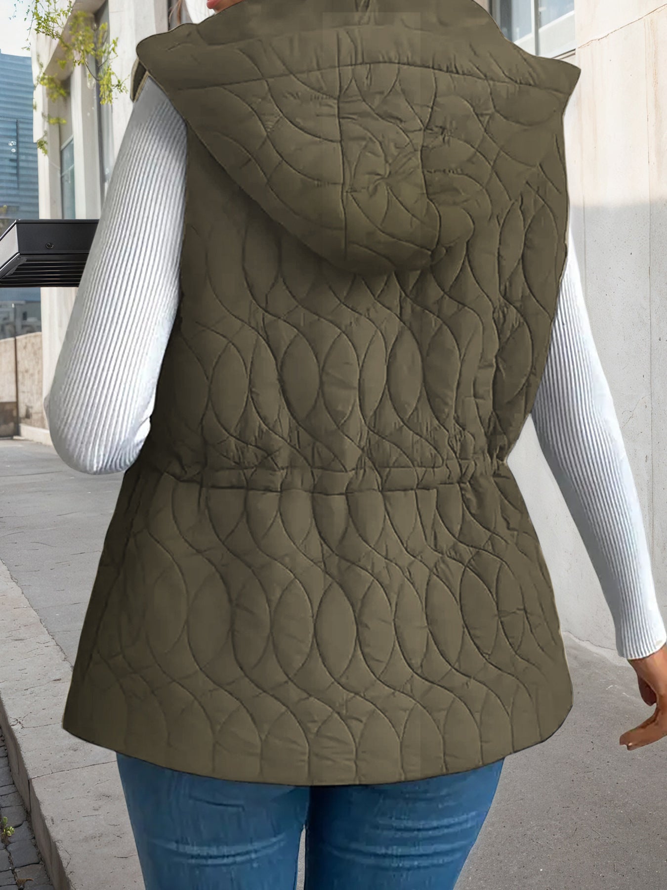 Léa Hooded Quilted Lightweight Vest Jacket