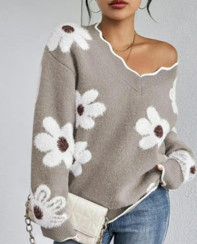 Léa Blossom V-Neck Knit Sweater