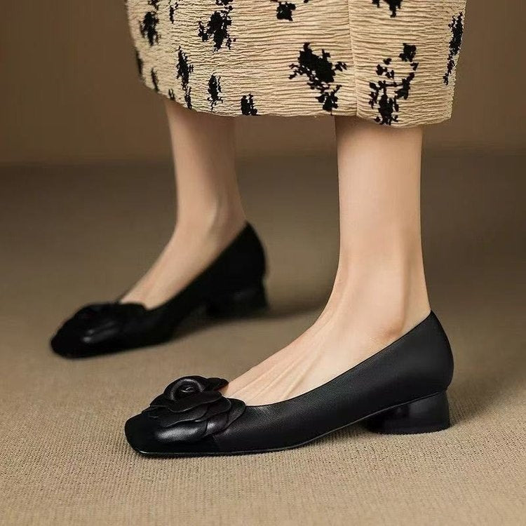 Élise Rosella French Floral Pumps