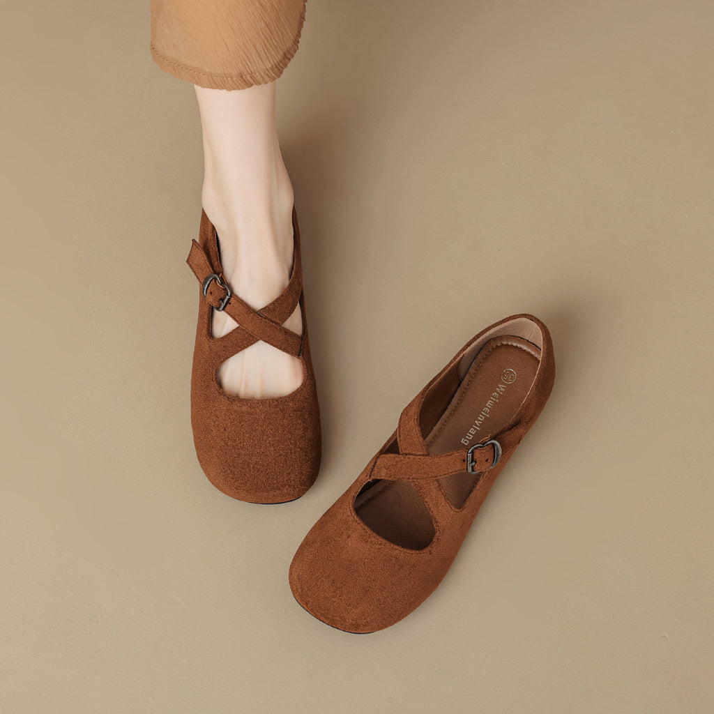 Élise Retro Cross-Strap Mary Jane Ballet Flats