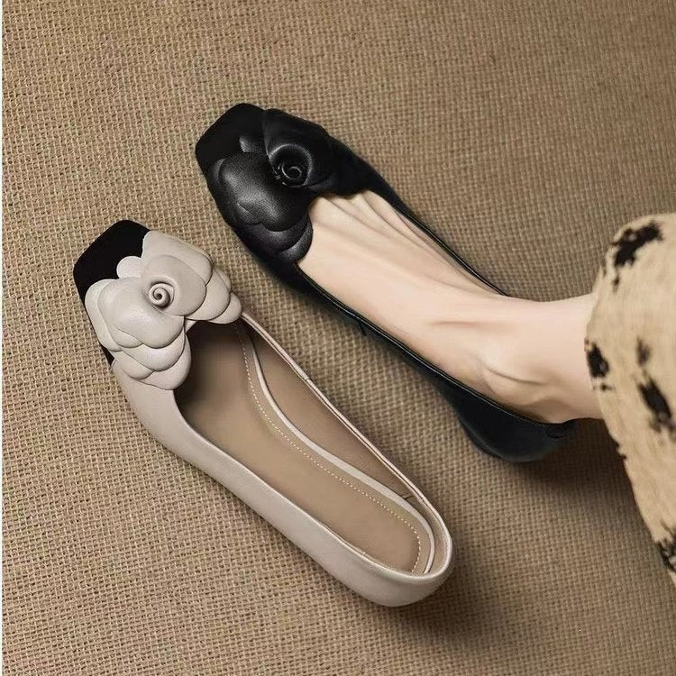 Élise Rosella French Floral Pumps