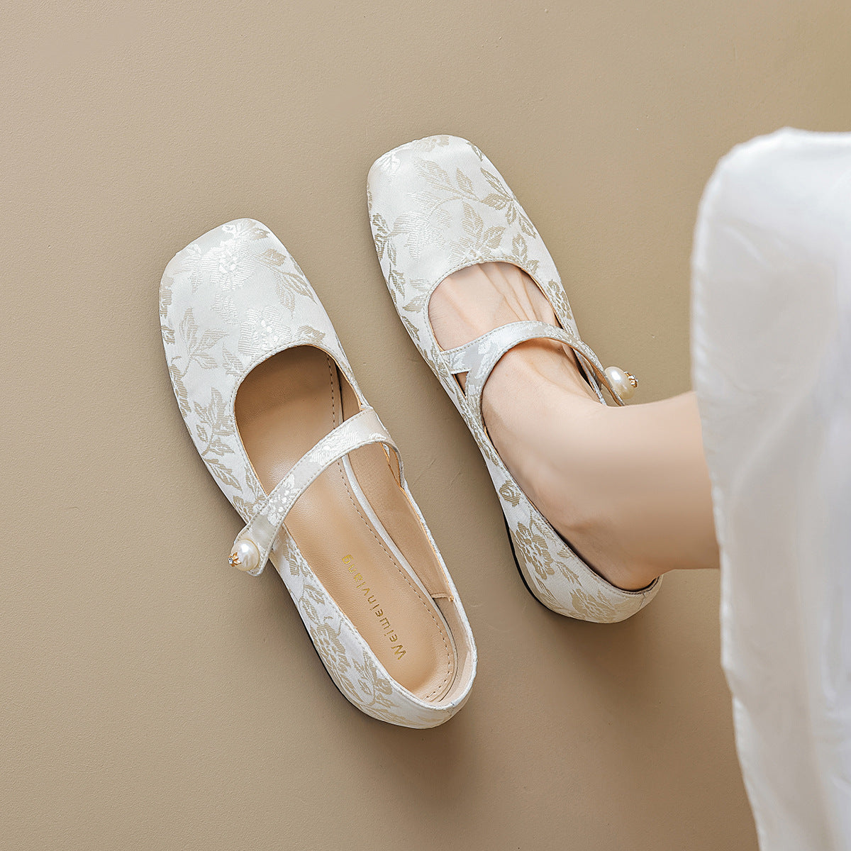 Élise Jacquard Floral Mary Jane Ballet Flat
