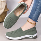Élise Flyknit Walking Sneakers