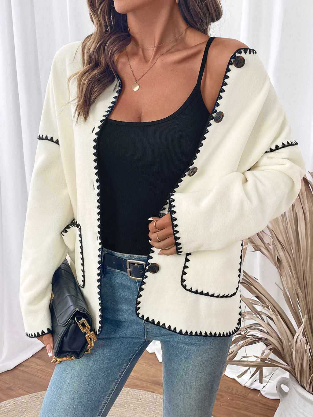Léa French Lightweight Layer Jacket
