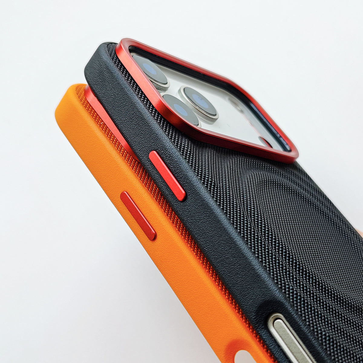 Clifford Pulsing Futura iPhone 18 Pro/ProMax Case