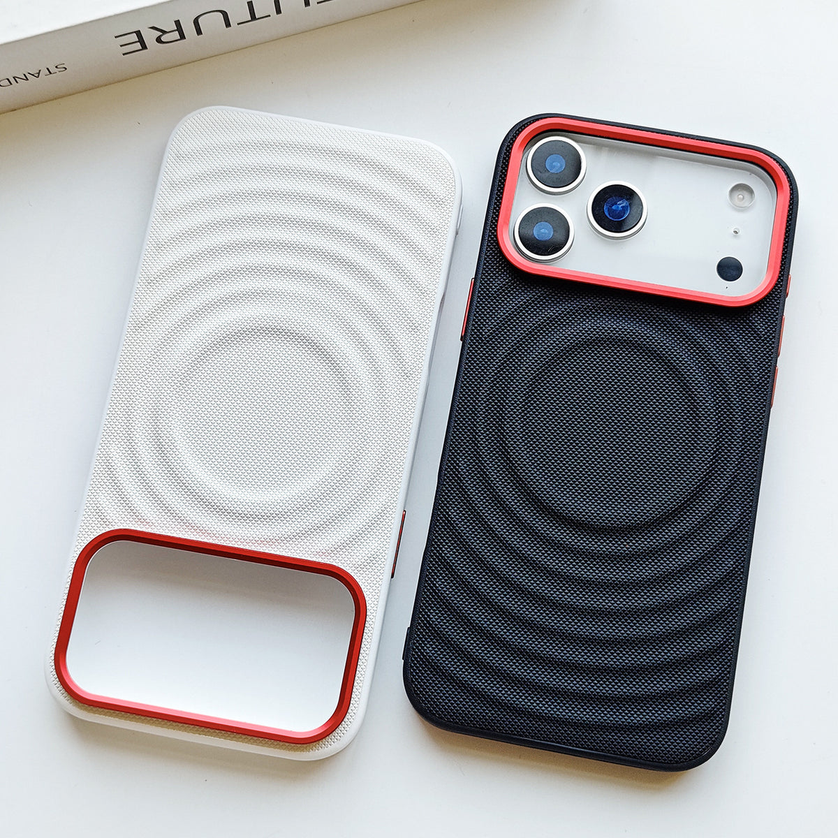 Clifford Pulsing Futura iPhone 18 Pro/ProMax Case