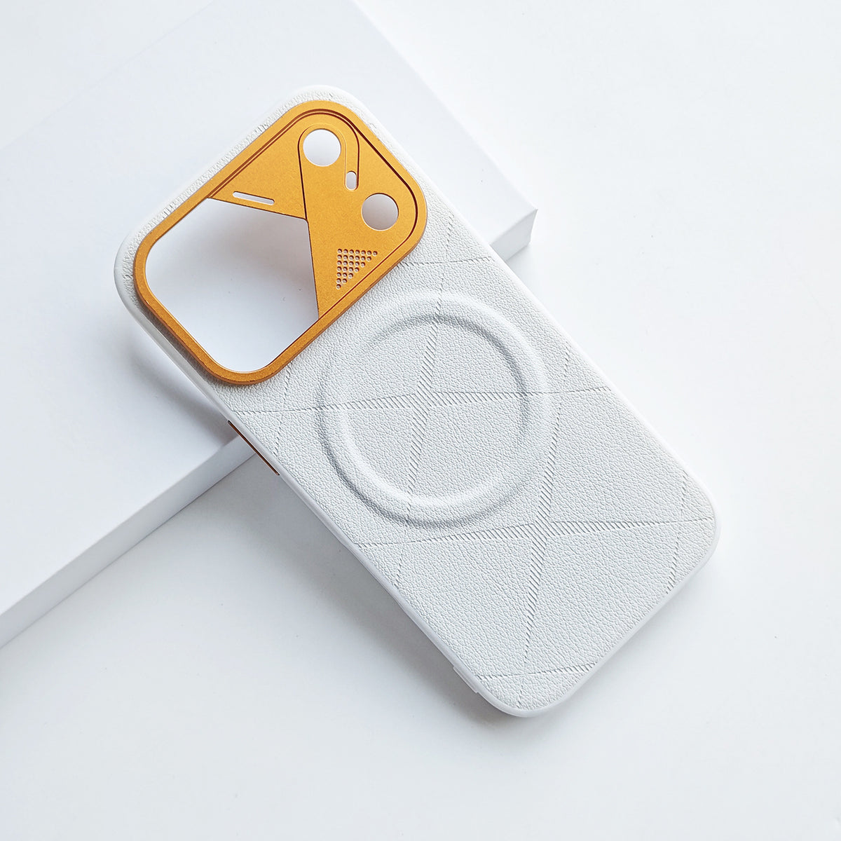 X Futura MagSafe iPhone 18 Pro/ProMax Case