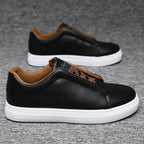 Clifford Classic Low-Top Casual Sneaker