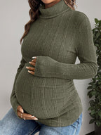 Léa Classic Maternity Ribbed Knit Turtleneck