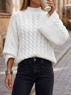 Léa Cozy Knit Oversized Turtleneck Pullover