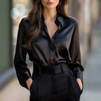 Léa Soft Shine Business Casual Long Sleeve Button-Up