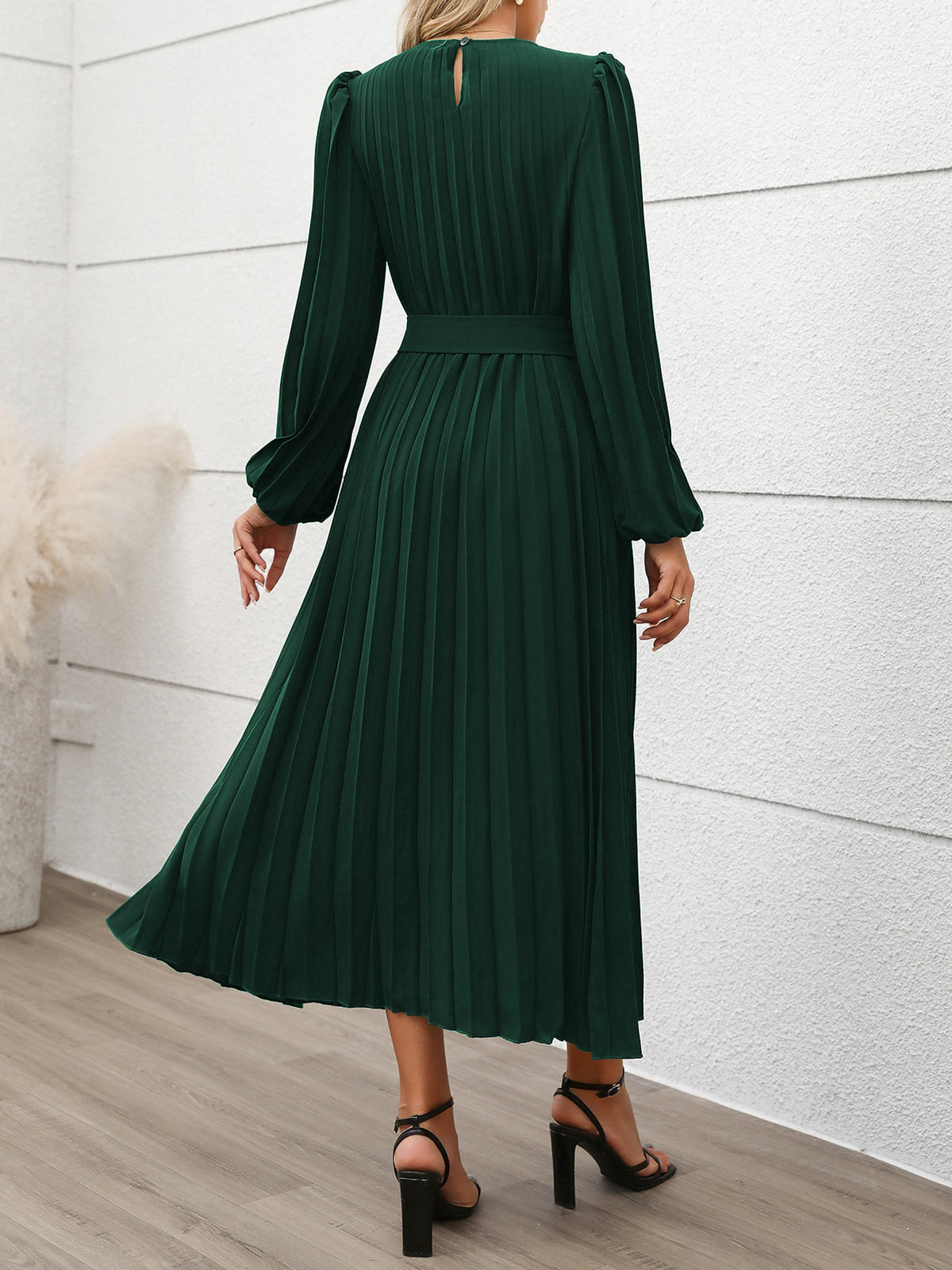 Léa Winter Long Sleeve Pleated A-Line Dress