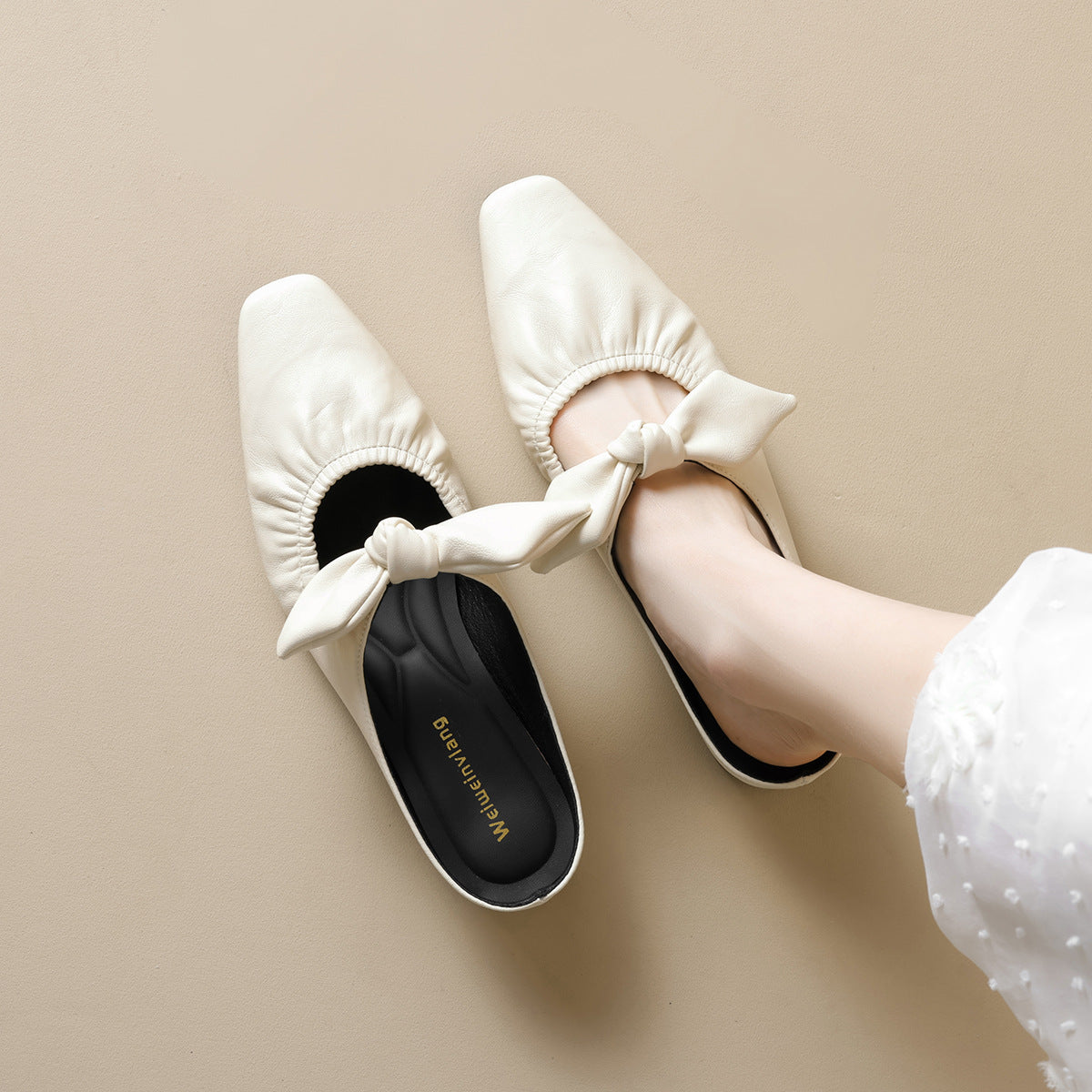 Élise Scrunched Bow Slip-On Mules