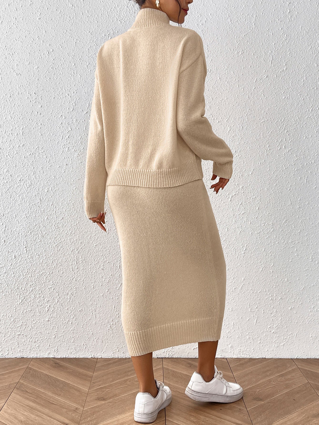 Léa Elegant Knit Turtleneck & Midi Skirt Co-Ord