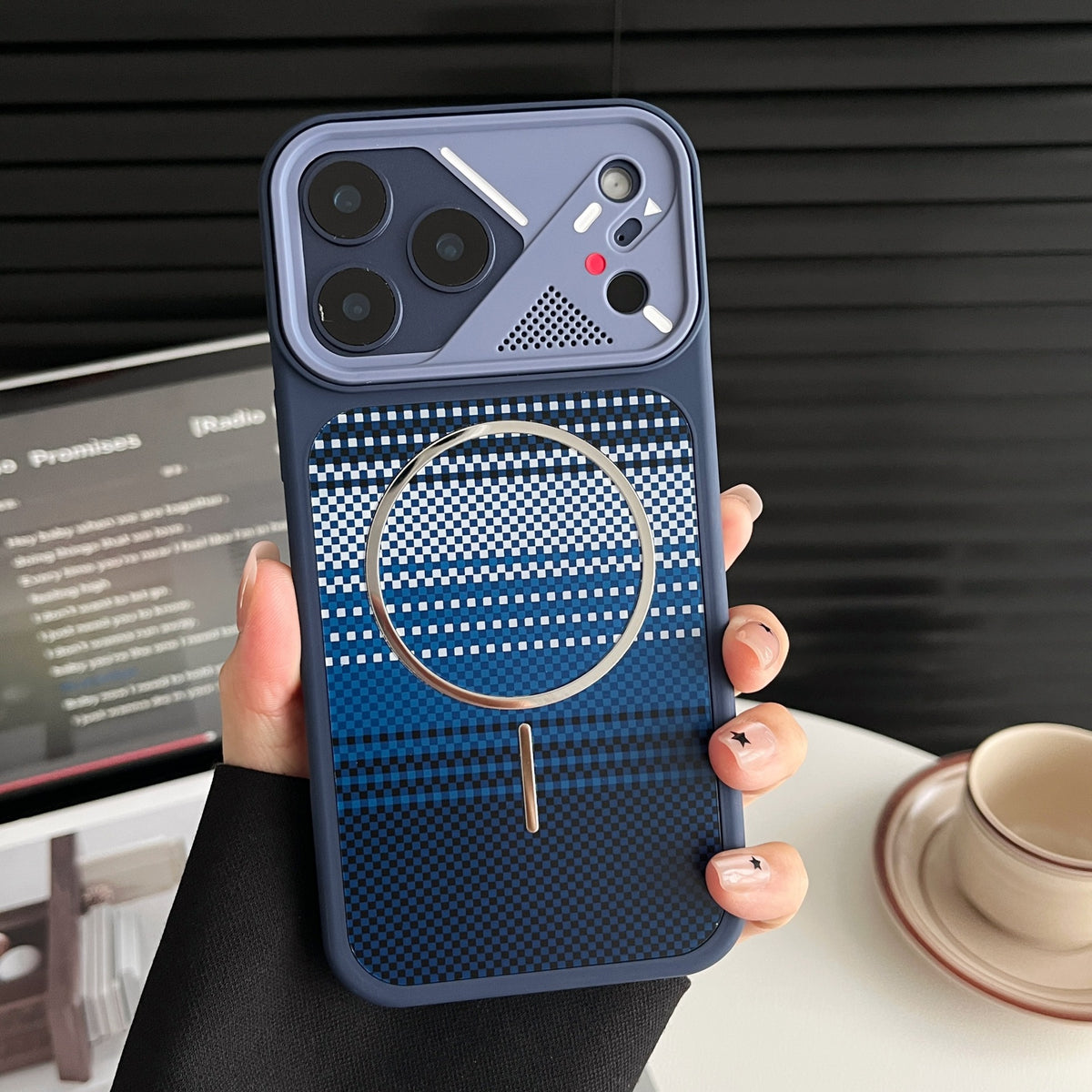Hendrix Pixels MagSafe iPhone 18 Pro/ProMax Case