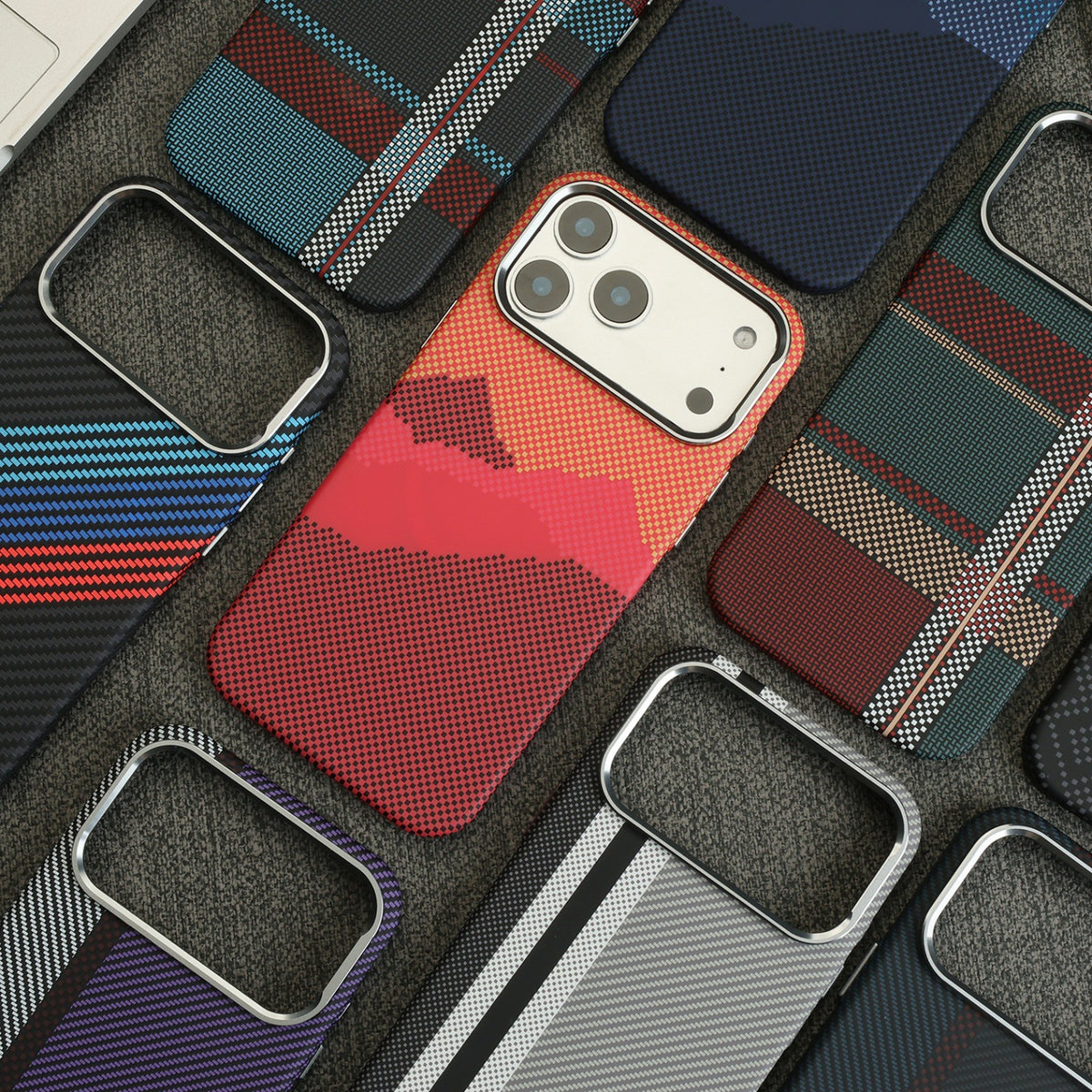 Hendrix Classic Carbon Grip iPhone 18 Pro/ProMax Case