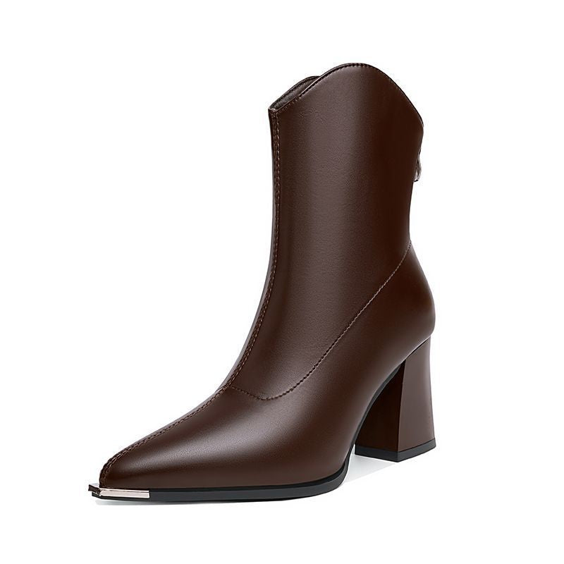 Élise Distinctive Block Heel Ankle Boots