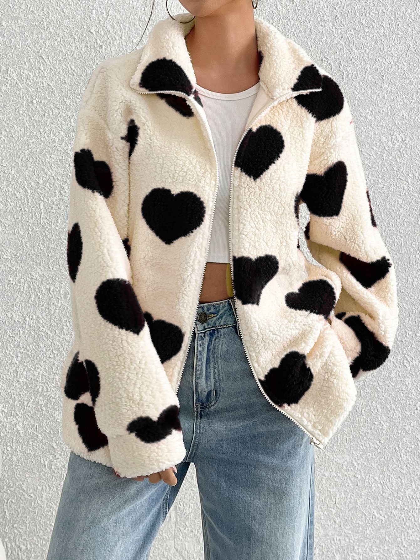 Léa Women's Cozy Hearts Plush Zip Jacket