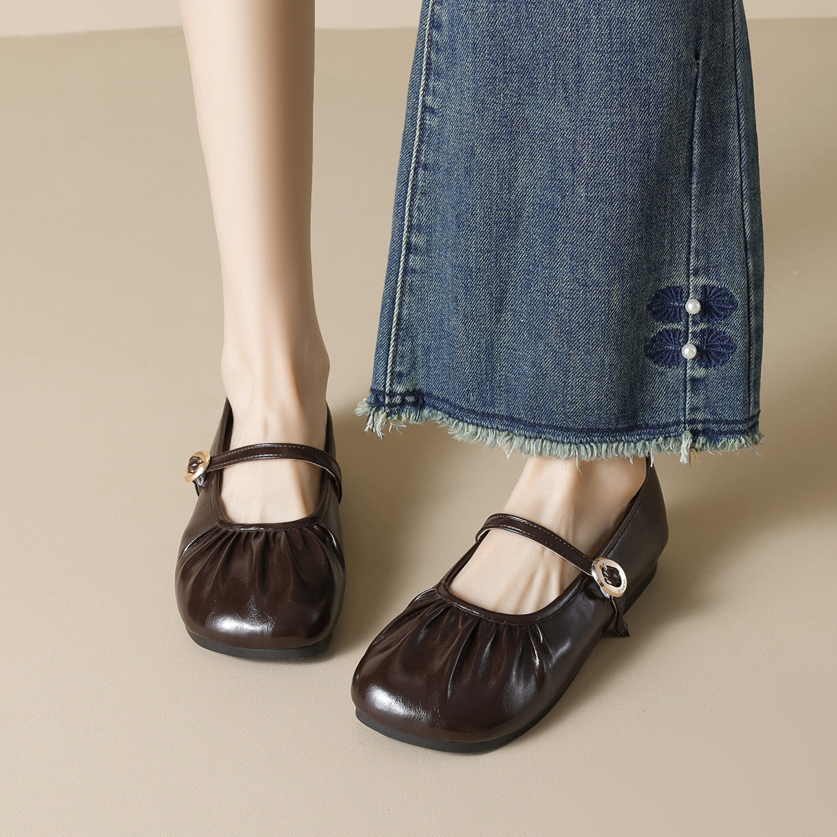 Élise Soft Sole Scrunched Mary Jane Ballet Flats