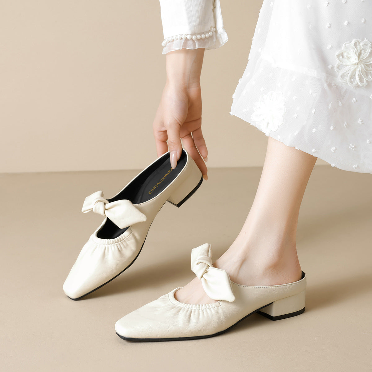 Élise Scrunched Bow Slip-On Mules