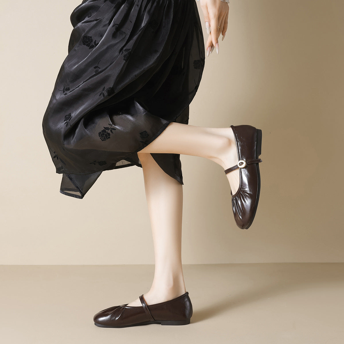 Élise Soft Sole Scrunched Mary Jane Ballet Flats