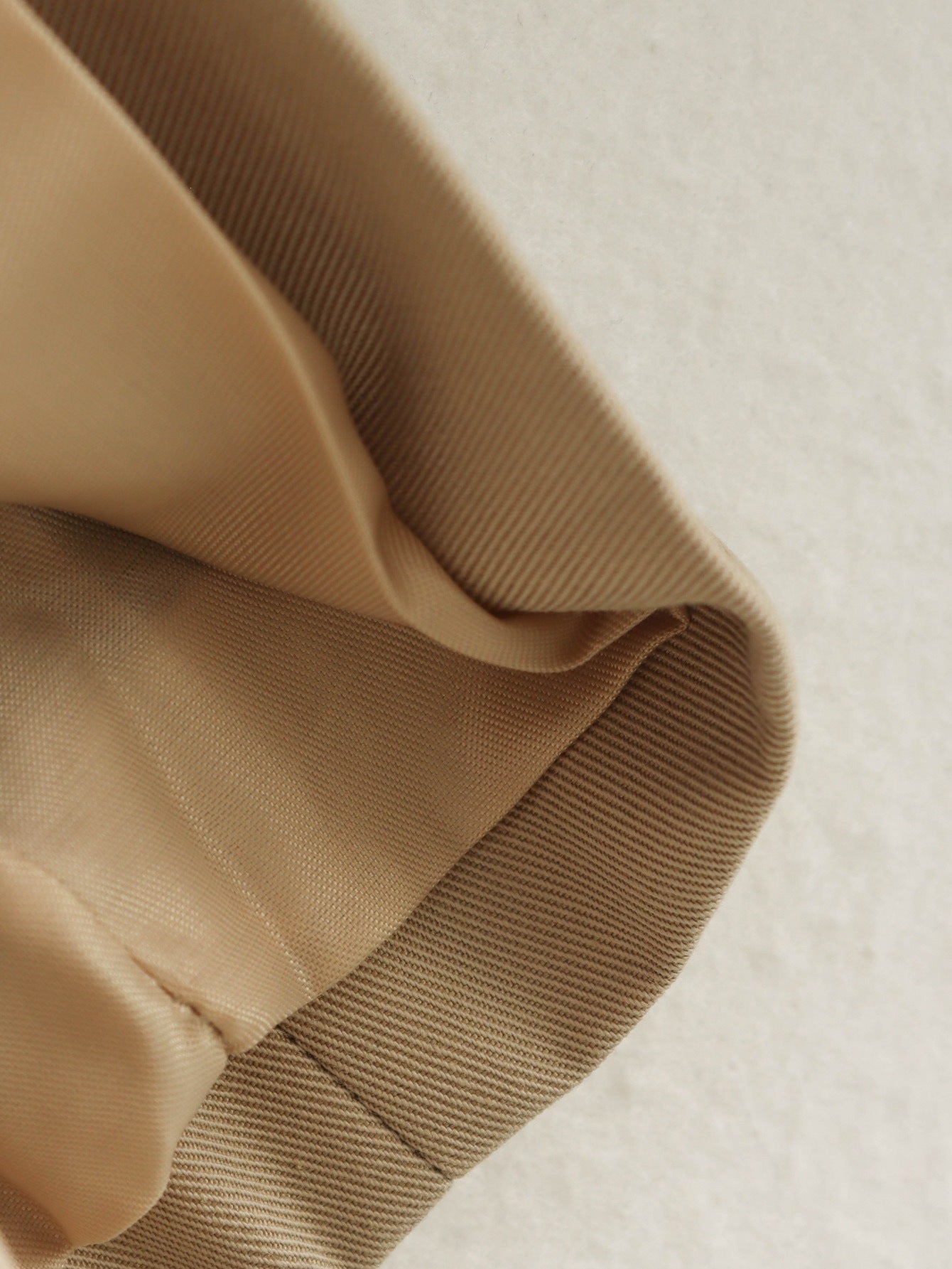 Léa Lightweight Crop Trench Coat