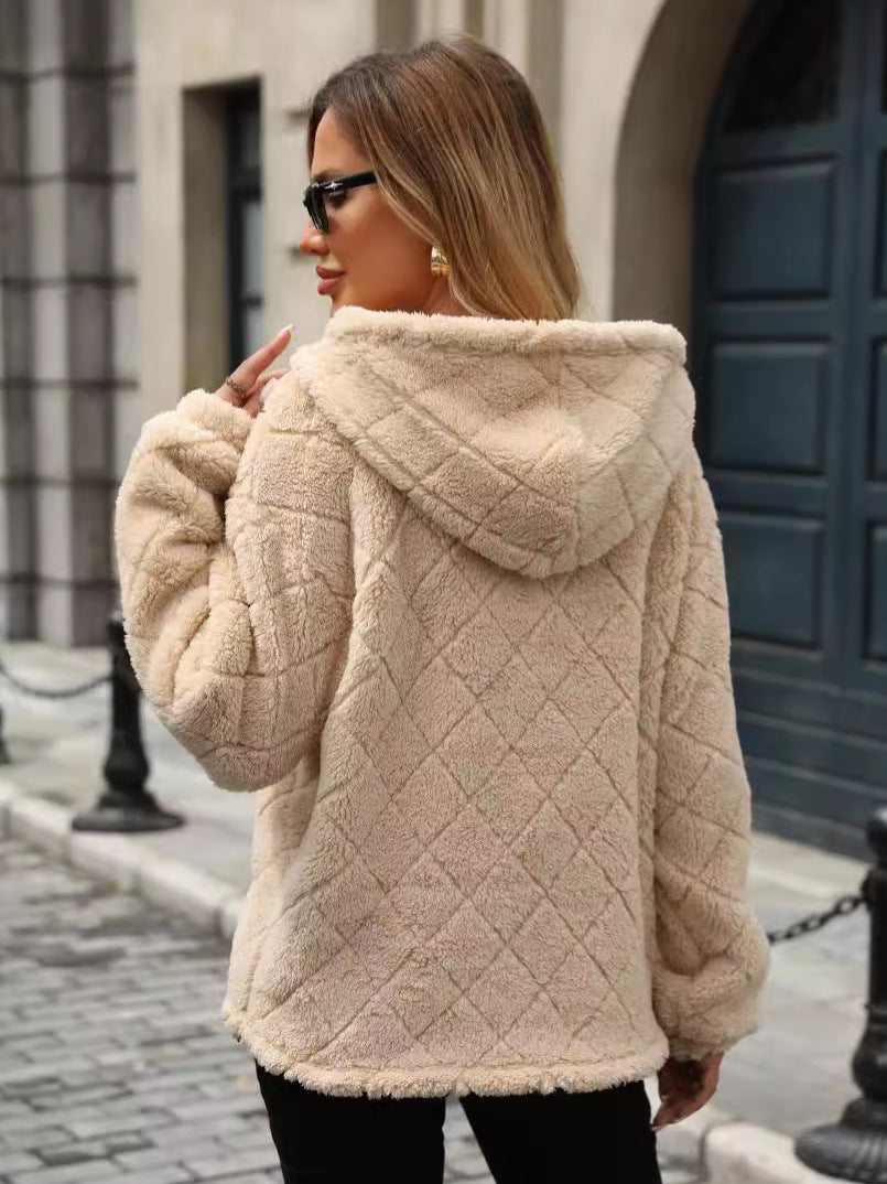 Léa Velvety Ultra Plush Quilted Hoodie