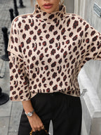 Léa Savannah Leopard Mid Collar Long Sleeve