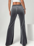Avéra Velvety Y2K Joggers