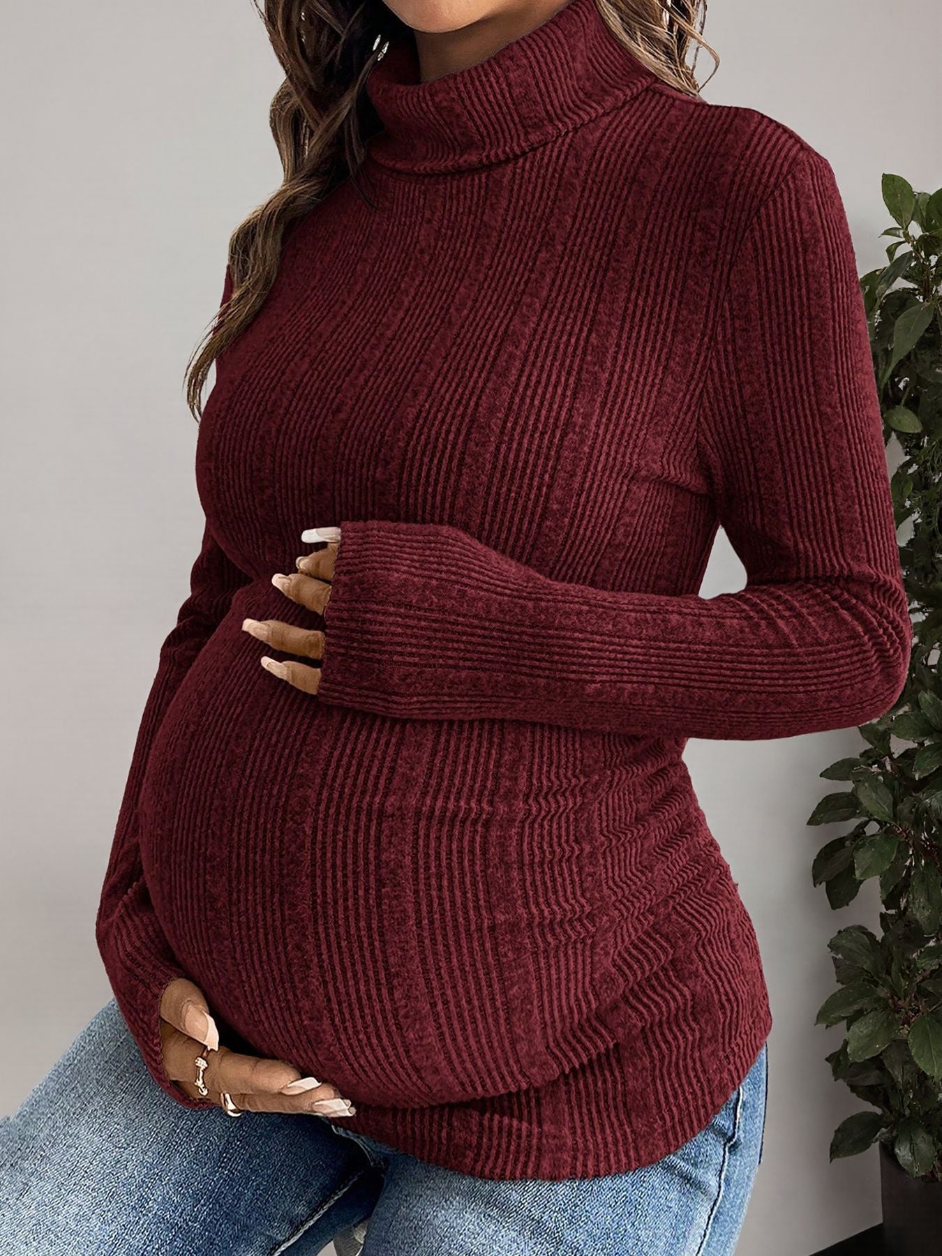 Léa Classic Maternity Ribbed Knit Turtleneck