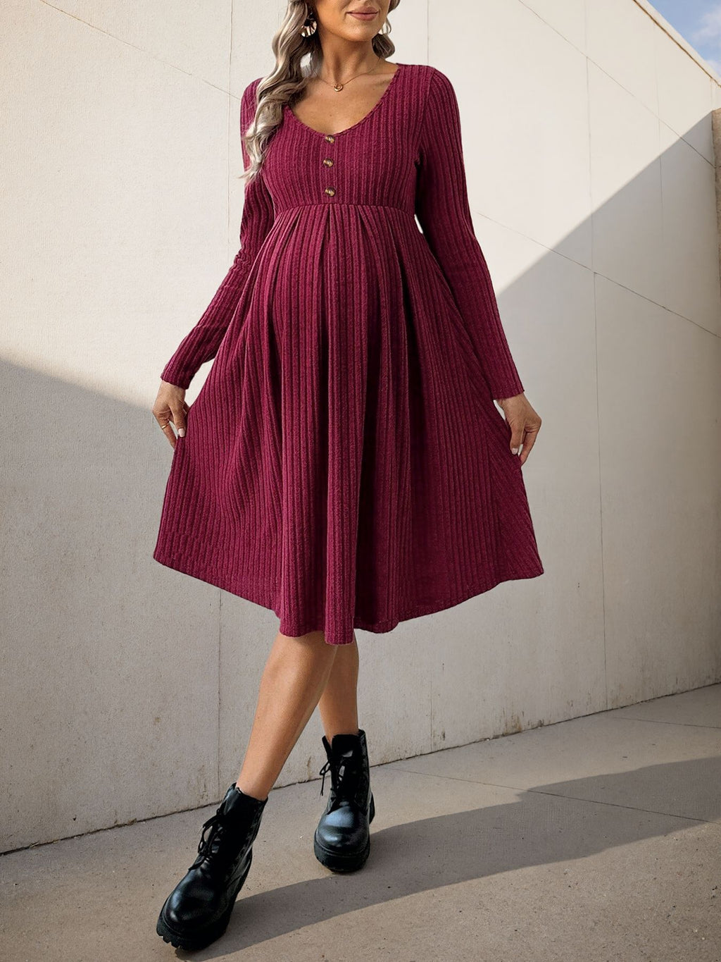 Léa Elegant Maternity V-Neck Soft Knit Dress