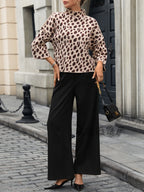 Léa Savannah Leopard Mid Collar Long Sleeve
