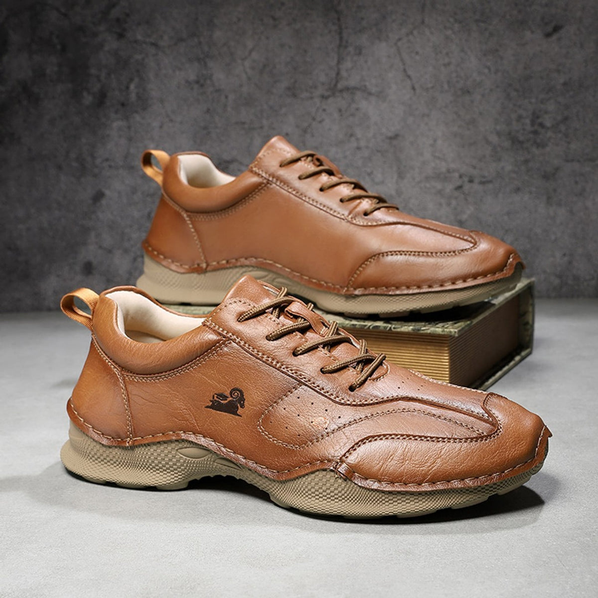 Grant Vintage Stitched Comfort Lace-Ups