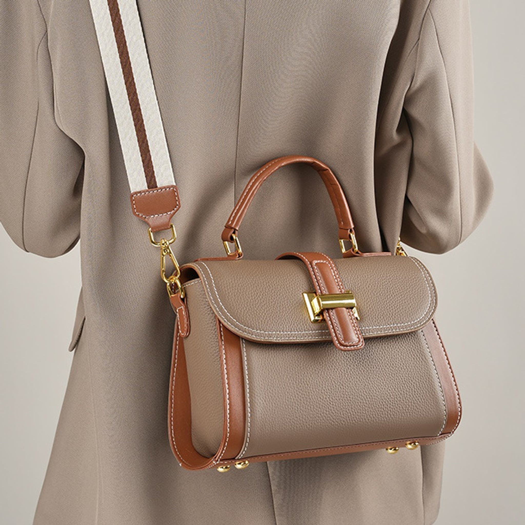 Élise Top-Layer Leather Crossbody Purse