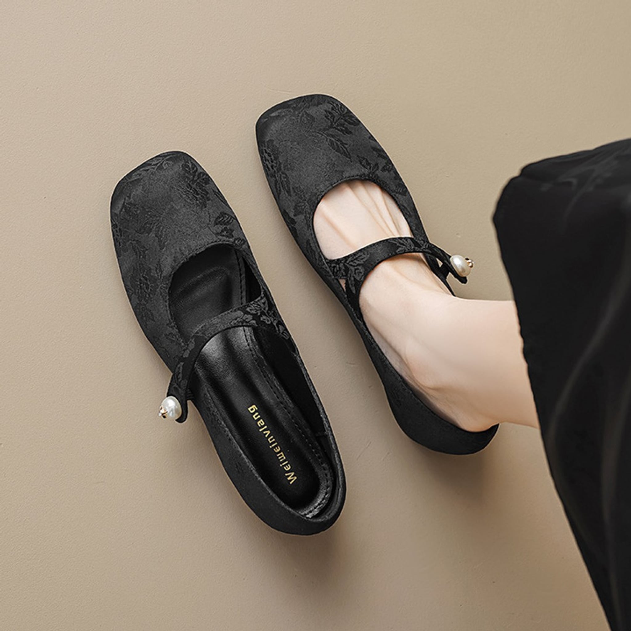 Élise Jacquard Floral Mary Jane Ballet Flat